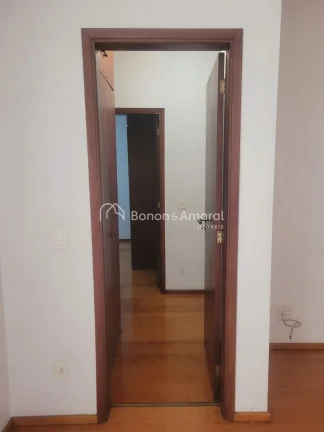 Imagem Apartamento em Campinas, tem a oferecer neste apartamento exclusivo. Com três quartos, incluindo um...