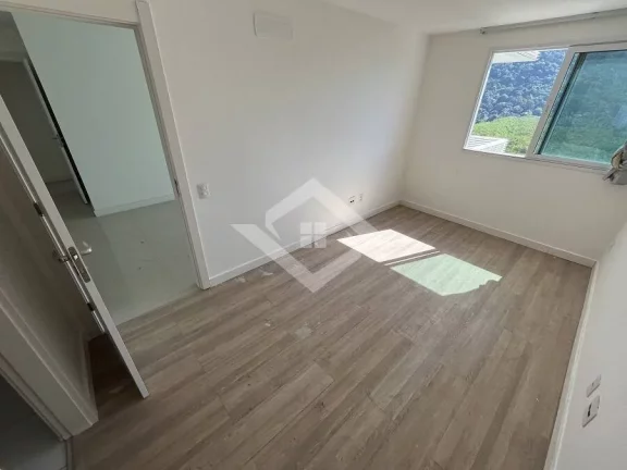 Imagem Apartamento de 2 Quartos para Venda na Barra Olímpica com 79 m²