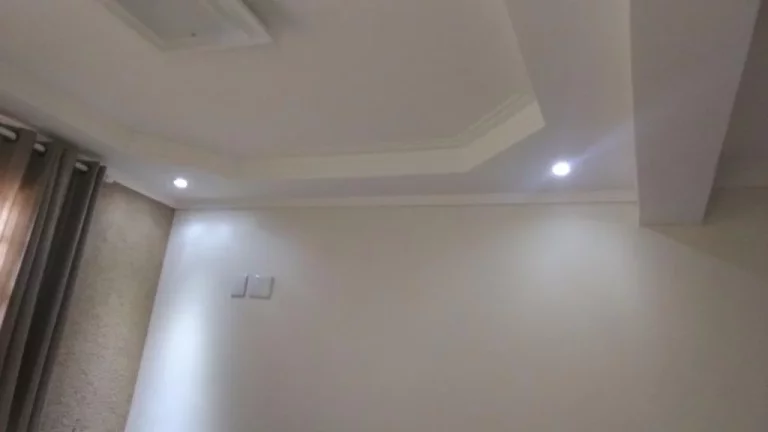 Imagem Sobrado com 3 dormitórios à venda, 131 m² por R$ 583.000,00 - Centro - Poá/SP