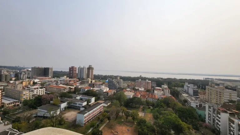 Imagem Apartamento à venda no bairro Menino Deus - Porto Alegre/RS