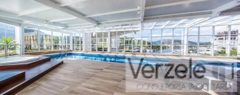 Imagem Cobertura para Venda em Balneário Camboriú / SC no bairro Centro