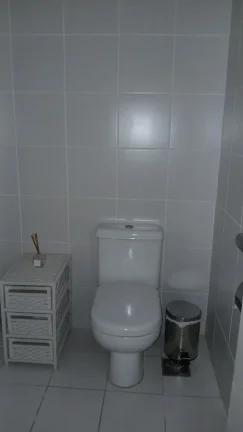 Imagem Sala Comercial para Locação em Rio de Janeiro, Barra da Tijuca, 1 banheiro, 1 vaga