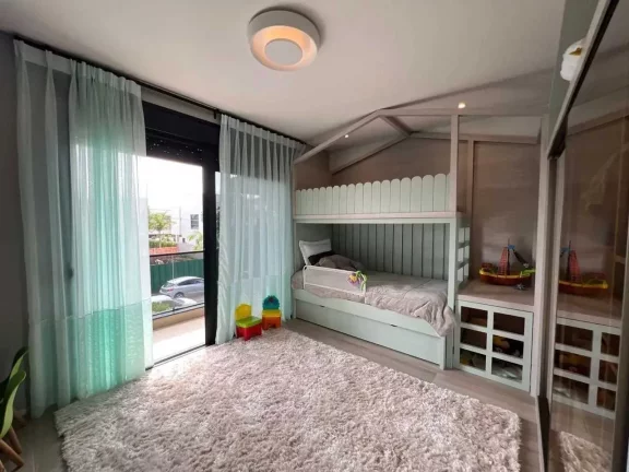 Imagem Casa de alto padrão em condomínio com 4 suítes em Camboriú/SC