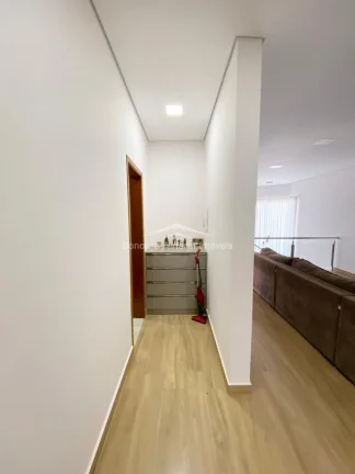 Imagem Casa em condomínio para venda em Valinhos S.P.

Casa nova e maravilhosa no condomínio Villa do Sol...
