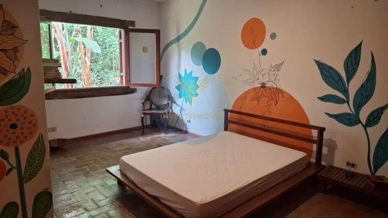Imagem Casa em Condomínio a Venda no bairro Granja Viana - Carapicuíba, SP