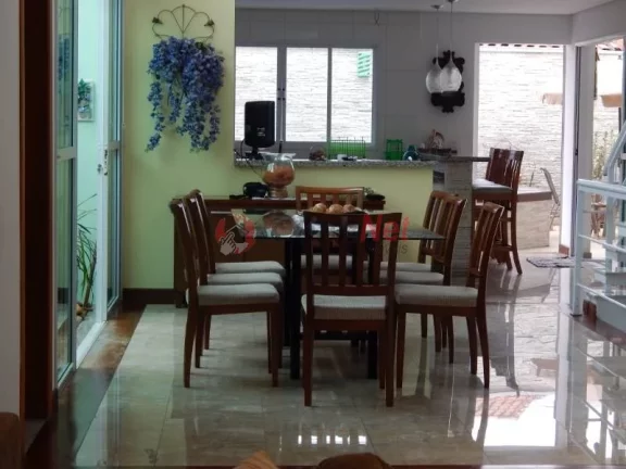 Imagem Belíssimo Sobrado Semi-mobiliado com 450m² para Venda no bairro Demarchi em São Bernardo