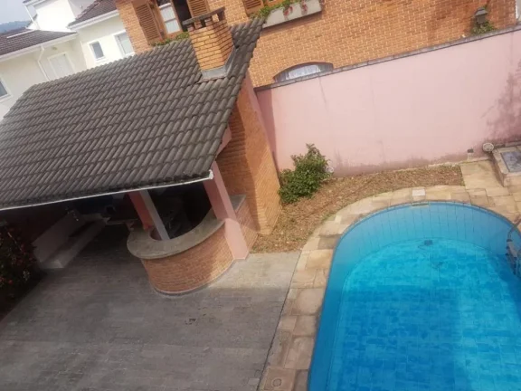 Imagem Casa no Res. Alpha 3 - 341m²