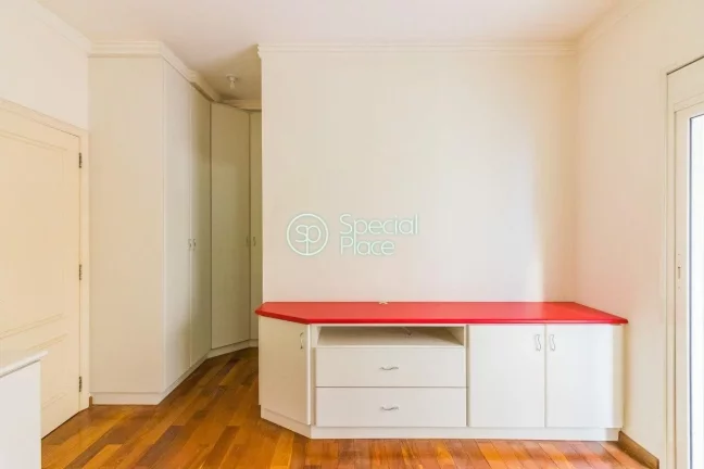 Imagem Lindenberg em Higienópolis. São 306m² de área privativa, com 4 dormitórios ( 4 suítes) e 4 vag...
