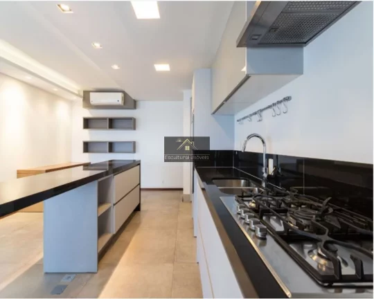 Imagem APARTAMENTO PINHEIROS 84,00 M 1 DORMITÓRIO SUÍTE SALA AMPLA VARANDA ENVIDRAÇADA LAVABO ANDAR ALTO 2 VAGAS DISTANTE 379 METROS ESTÃO METRÔ FARIA LIMA