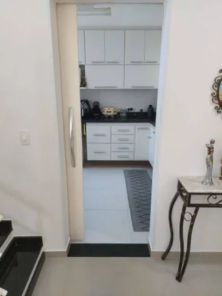 Imagem Sobrado com 3 dormitórios à venda, 181 m² por R$ 960.000,00 - Santa Terezinha - São Bernardo do Campo/SP