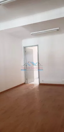 Imagem Sobrado comercial com 2 vagas cobertas - Jardim Peri Peri