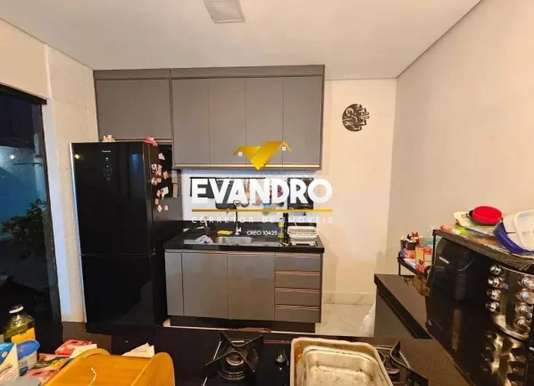 Imagem Casa em Condomínio para Venda em Cuiabá / MT no bairro Jardim Imperial