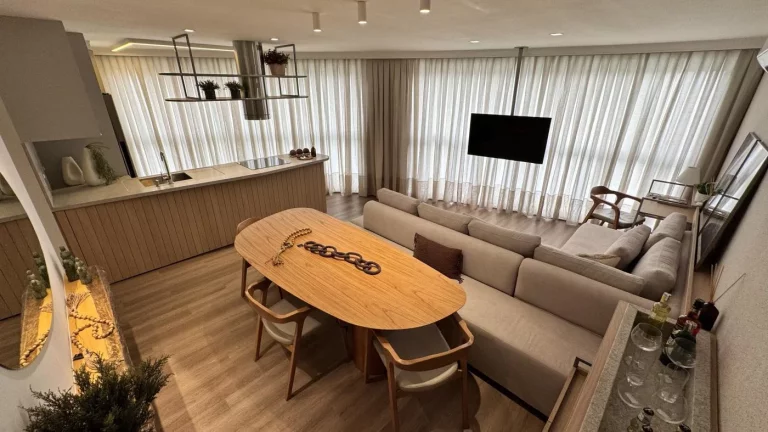 Imagem Apartamento para Venda em Florianópolis / SC no bairro Ingleses do Rio Vermelho