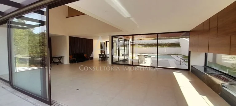 Imagem CONDOMÍNIO PORTO ATIBAIA. CASA DE CINEMA 5 SUITES ALTO PADRÃO