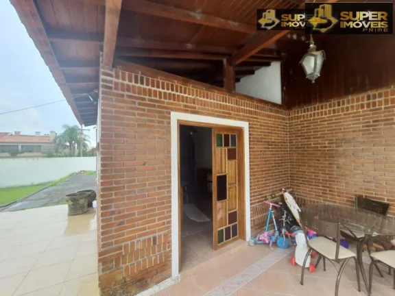 Imagem Casa Alto Padrão para Venda na Colina do Sol Pelotas-RS