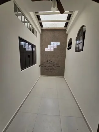 Imagem Casa à venda no bairro Parque São Francisco - Guaratinguetá/SP