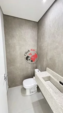 Imagem Sobrado moderno, espaçoso e recém-reformado com acabamento impecável! SAnto André bairro Camilópolis