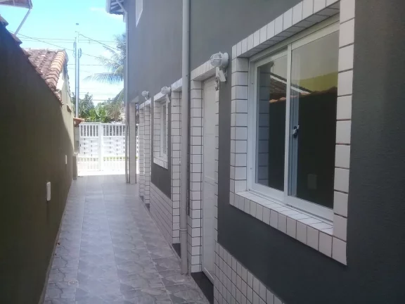 Imagem Sobrado em Condomínio para Locação em Praia Grande-SP, no Balneário Esmeralda: 2 quartos, 1 banheiro, 1 vaga, 60m².