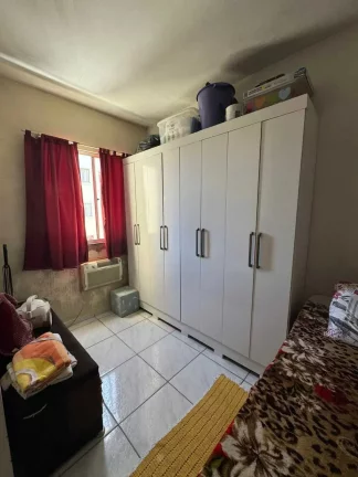 Imagem Apartamento com 2 dormitórios e 1 vaga de garagem no bairro Paranaguamirim em Joinville/SC