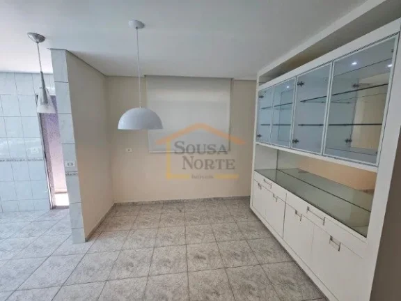 Imagem Sobrado de 160 m² com 3 dormitórios, sendo 1 suíte e 2 quartos no corredor, além de 1 banheiro n...