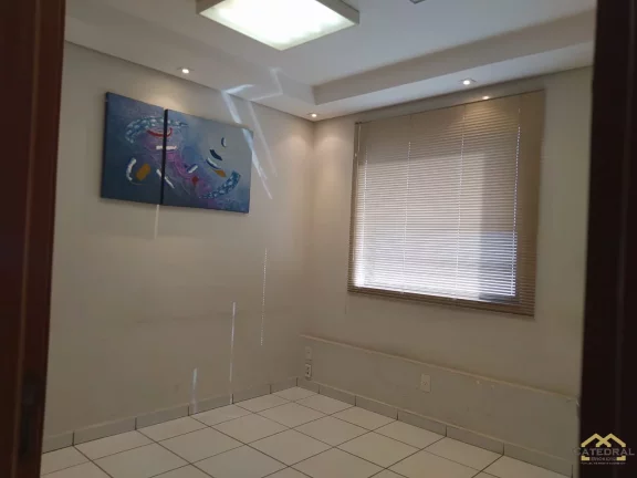 Imagem Salão Comercial com 300m² - Locação no Centro de Jundiaí