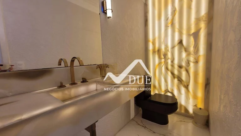 Imagem Mansão em Condomínio Fechado com 9 dormitórios à venda, 3000 m² por R$ 32.000.000 - Marapé - Santos/SP