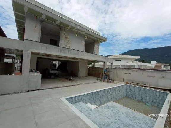 Imagem São 4 Generosas suítes e uma delas é uma Máster,Praia de Massaguaçú,Entrega 2023