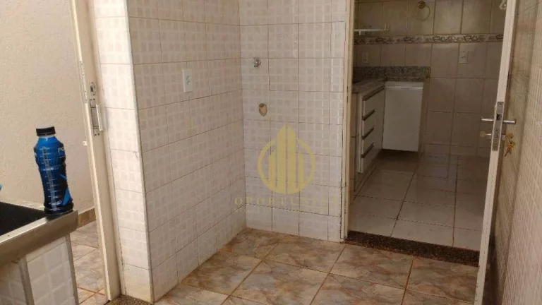 Imagem Casa com 3 dormitórios com 1 suíte à venda, 92 m² por R$ 350.000 - Jardim Anhangüera - Ribeirão Preto/SP
