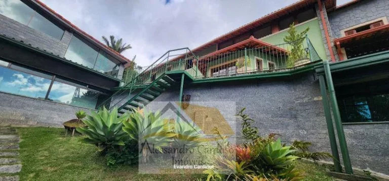Imagem Casa à venda em Nova Friburgo, Braunes, com 10 quartos, 550m2
