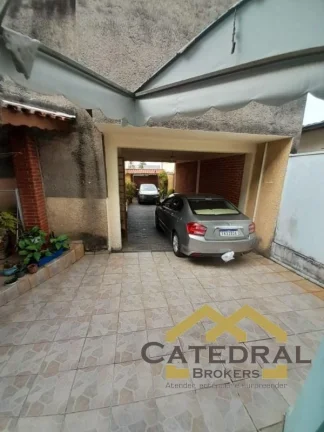 Imagem Sobrado com 3 quartos (2 Suítes) à venda na Vila Arens - Jundiaí/SP