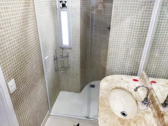 Imagem PITANGUEIRAS- LOCALIZAÇÃO PRIVILEGIADA , MARAVILHOSA ÁREA DE LAZER , 02 VAGAS DEMARCADAS NO PRÉDIO.
