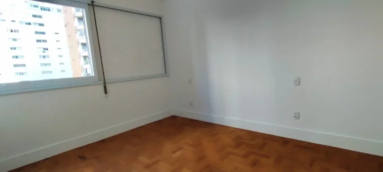 Imagem Apartamento 144 M², 3Q, 1 Suíte, 3º opcional, todo reformado, sala e cozinha gourmet integrados com forno e cooktop, academia, playground, ar split.