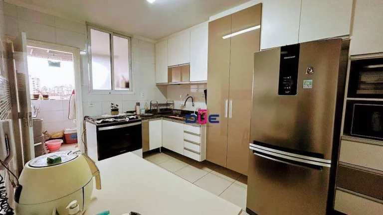Imagem Apartamento com 2 dormitórios à venda, 66 m² por R$ 550.000 - Embaré - Santos/SP