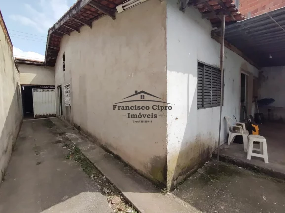 Imagem Casa à venda no bairro Vila Brasil - Guaratinguetá/SP