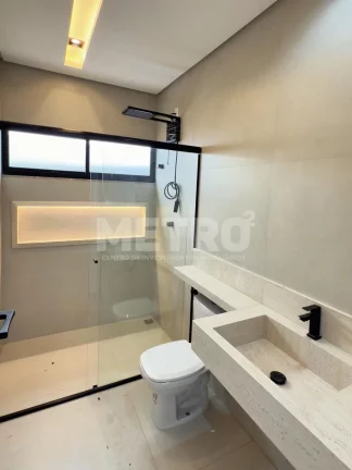 Imagem Casa à venda no Cond. Buona Vita com 04 quartos, sendo 03 suítes, PETROLINA - PE