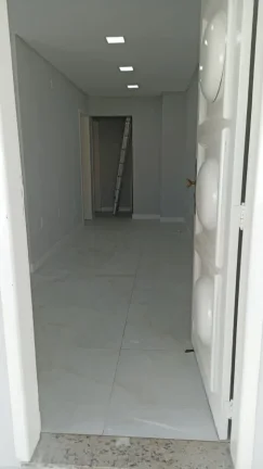 Imagem Casa Padrão para Venda e Aluguel em Centro Tijucas-SC