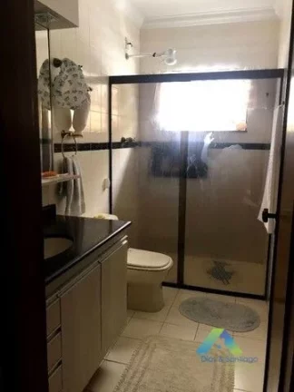 Imagem MOOCA Sobrado com Edícula, 300 METROS, 3 dormitórios, 1 suíte, com fácil ótima localização e valor !!!
