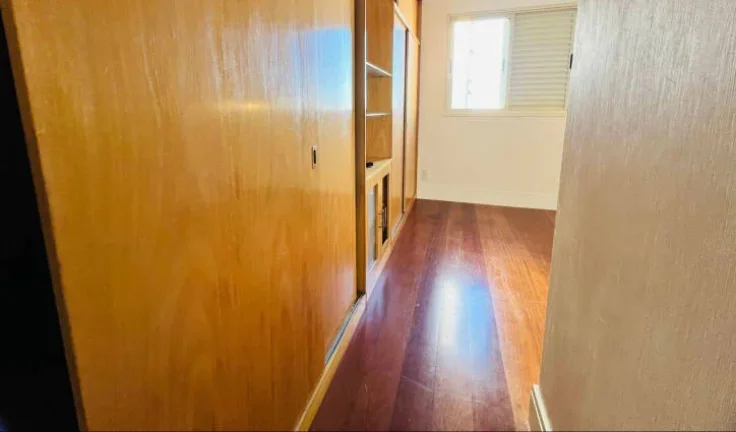 Imagem Apartamento 3 dormitórios ( 1 suíte), 2 vagas, Solar das Tulipas, Aquarius - São José dos Campos.