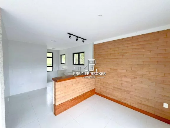 Imagem Casa com 4 dormitórios à venda, 200 m² por R$ 1.500.000,00 - Albuquerque - Teresópolis/RJ