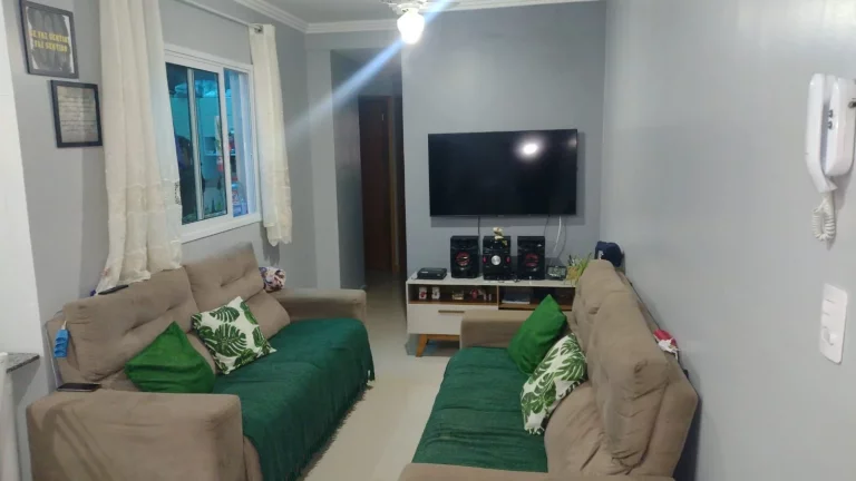 Imagem APARTAMETENTO TIPO FUNDO COM AREA DE SERVÇO E VARANDA