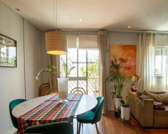 Imagem Cobertura Duplex bem localizada na . Piso inferior: Hall de entrada, living para 2 ambientes, 2 dorm...