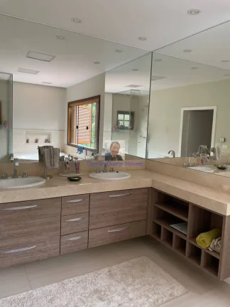 Imagem VENDE-SE Casa MODERNA, 4 suítes, Cond. Vila Verde