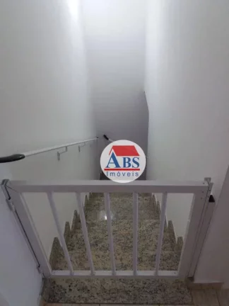 Imagem sobrado com boa localização