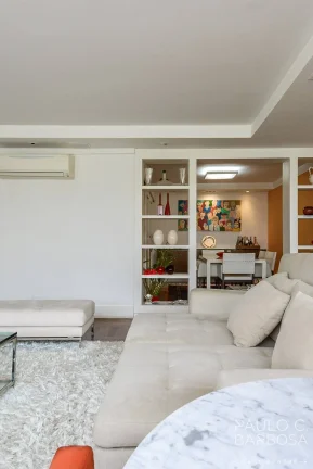 Imagem Itaim Bibi Venda - 2 quartos - 2 vagas - 177m²