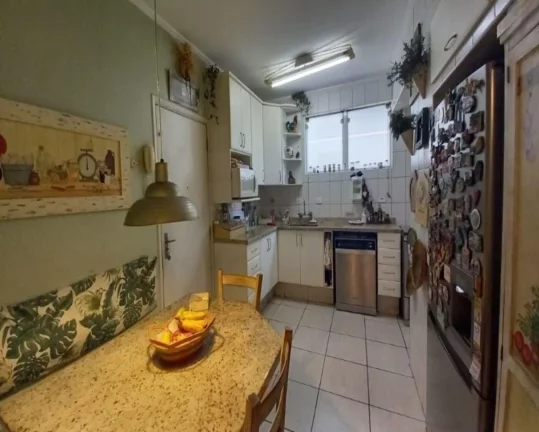 Imagem Ótimo apartamento em Higienópolis com 148m², 3 quartos e 1 vaga.