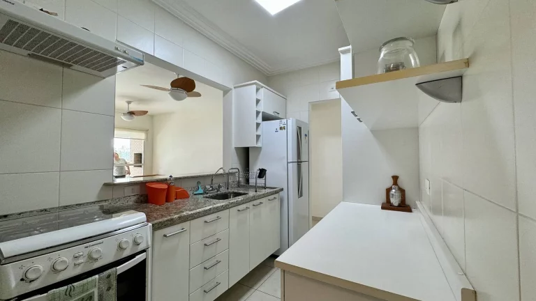 Imagem Apartamento com 3 dormitórios à venda, 90 m por R$ 2.900.000,00 - Riviera