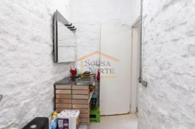 Imagem Casa estilo rústico industrial em condomínio fechado com guarita e segurança 24h. Terreno de 278m...