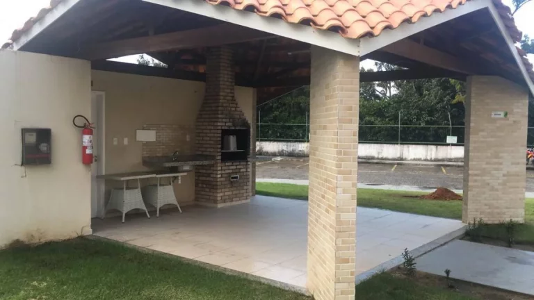 Imagem Recanto dos Coqueiros - Apartamento 2/4 com Varanda e Elevador - Confira!
