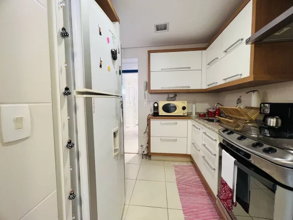 Imagem Encantador Apartamento Decorado com Vista para Clube Compartilhado no Mod.2