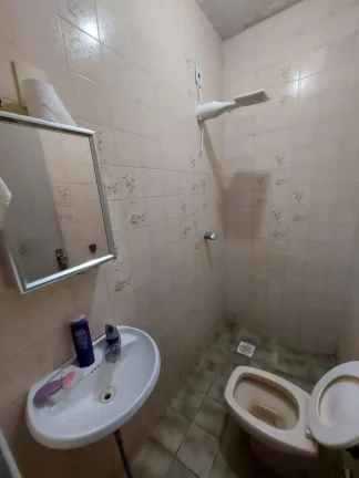 Imagem Casa à venda na Coroa do Meio - 3 suítes, 340m², 4 vagas de garagem!